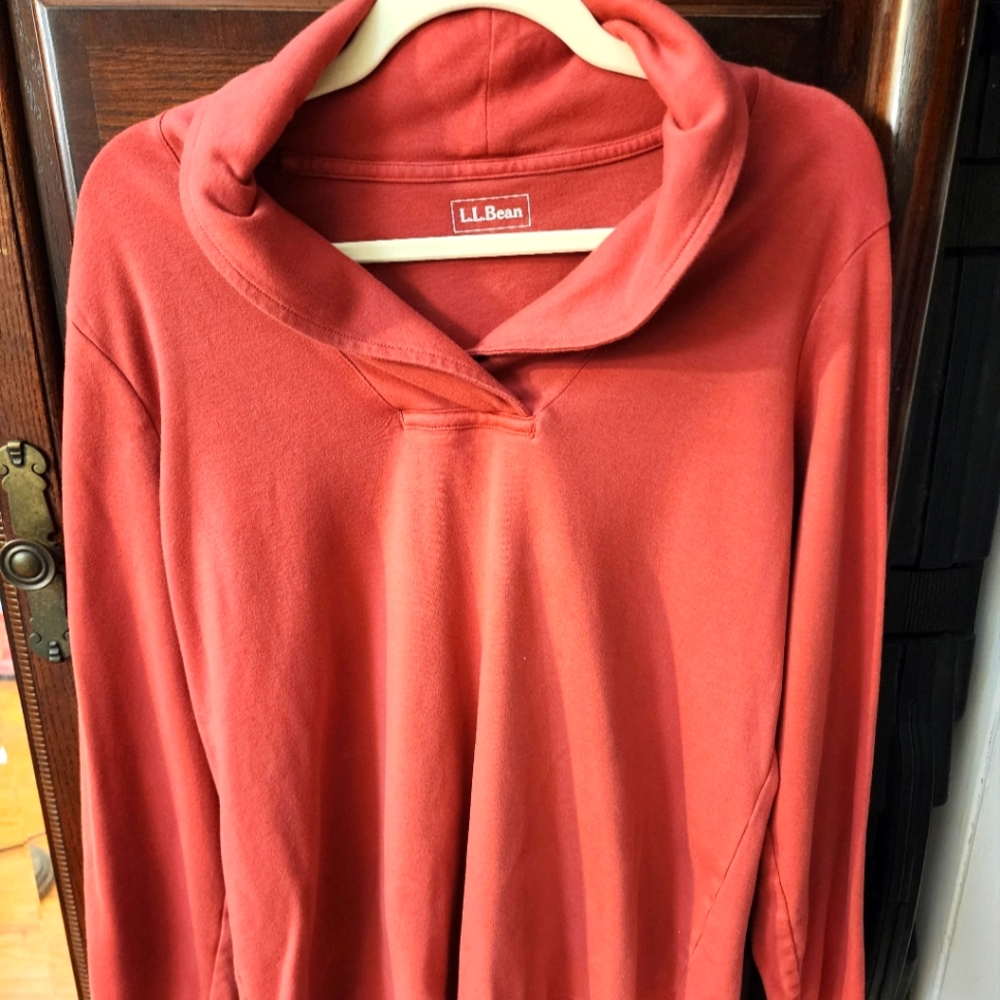 Women LL Bean sweater